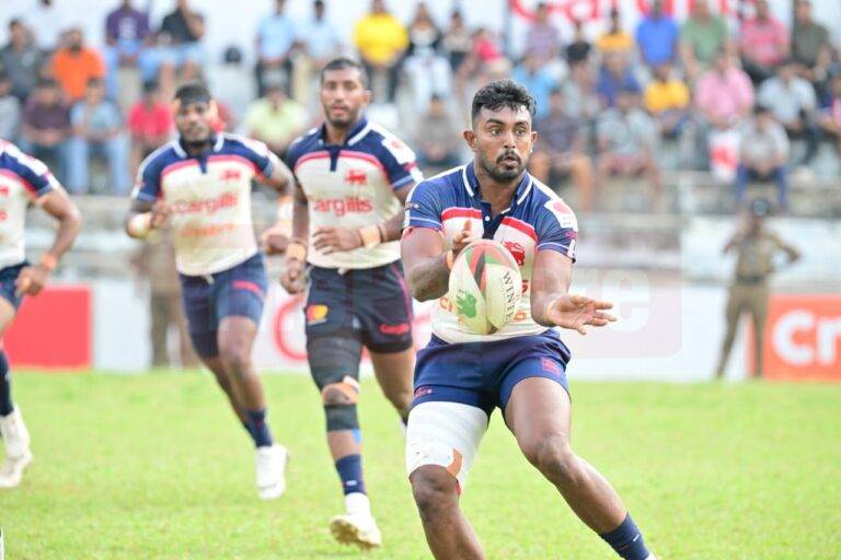 මහනුවර දෙකම ගන්න සූදානමින්