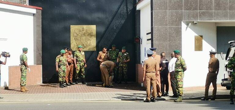 රුසියානු තානාපති කාර්යාලයට බෝම්බ බියක්!