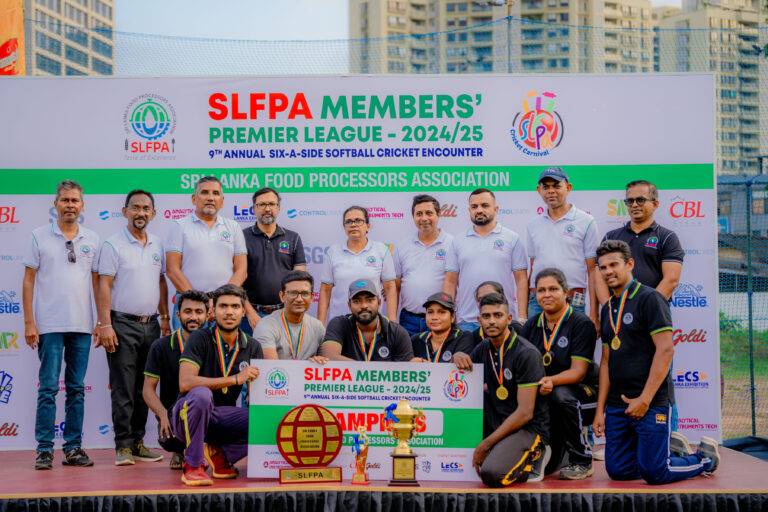 SLFPA සී.ඩී. ද ෆොන්සේකා සහ පුත්‍රයෝ SLFPA 9 වන වාර්ෂික ක්‍රිකට් කුසලානය දිනා ගනී!
