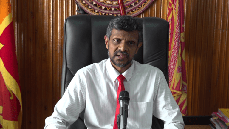 දළදා වන්දනාවට පැමිණෙන සැදැහැවතුන්ට ලබාදෙන සහන පුළුල් කිරීමට විශේෂ අවධානය!