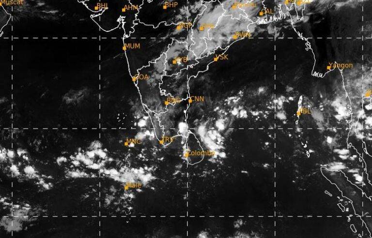අන්තර් නිවර්තන අභිසාරී කලාපයේ බලපෑම තවදුරටත්. අද දවසේ ඉතා තද වැසි ඇතිවන ප්‍රදේශ මෙන්න !