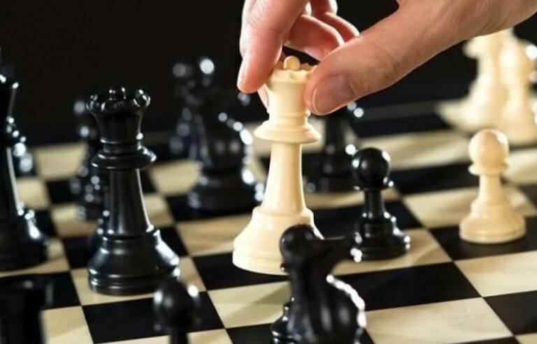 තලේබාන්වරු ඇෆ්ගනිස්ථානයේ චෙස් තහනම් කරයි