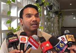 ජනමතය විකෘති වෙන තීන්දුවක් අපි ගන්නේ නැහැ.බහුතරයක් තියෙන තැනට අපේ සහය දෙනවා – නාමල් (VIDEO)