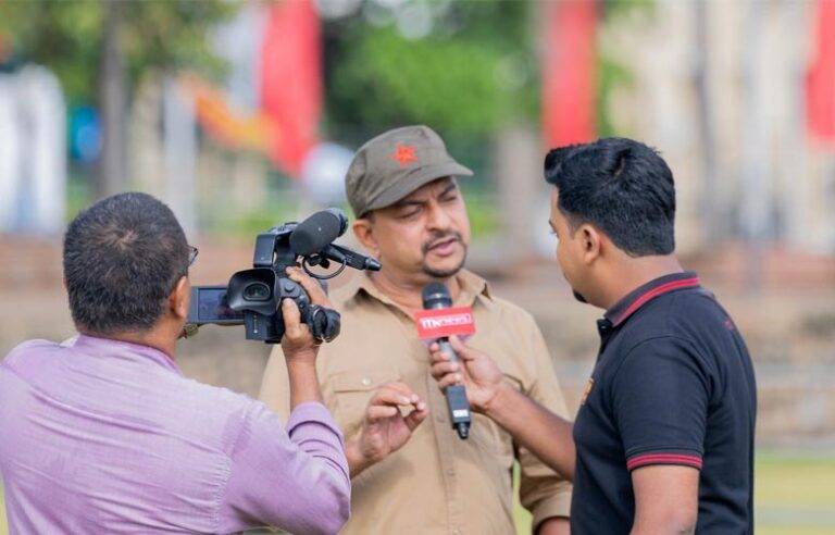 අපේ සමහර මන්ත්‍රීලාගේ ප්‍රකාශවල ගැටලුවක් තිබෙනවා. හැබැයි  ආණ්ඩුව පච කියනවා කියා තක්සේරු කිරීම වැරදියි – ඇමති මහින්ද