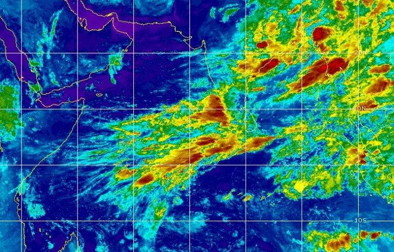 අද (31) දවසේ තද සුළං සහ තද වැසි ඇති වියහැකි ප්‍රදේශ මෙන්න !