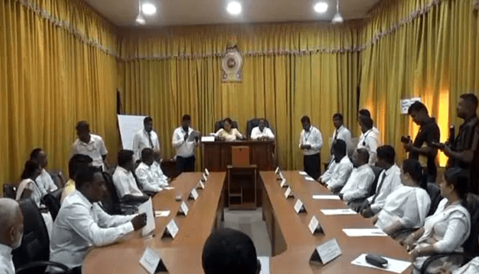 ස්වාධීන කණ්ඩායම් අංක 02න් නාවලපිටිය නගර සභාවට නව සභාපතිවරයෙක්!