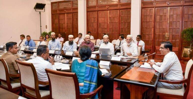 ගෝලීය බෝරා සමුළුව සහ ප්‍රදර්ශනය සාර්ථක කර ගැනීමට ජනාධිපති ලේකම්ගෙන් උපදෙස්!