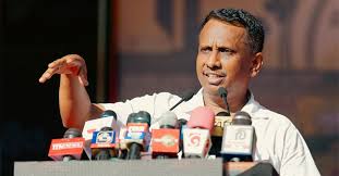 පවුල් පිටින් නෙවෙයි කල්ලි පිටින්ම ටිකට් එක ඇදෙනවා. බලාගෙන ඉන්න – ඇමති විද්‍යාරත්න (VIDEO)