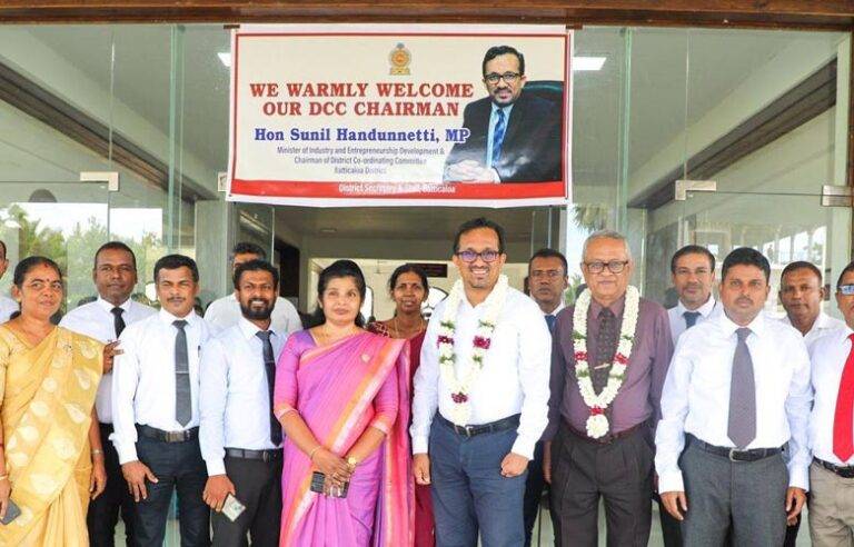 නැගෙනහිර ආදායමෙන් ලංකාවම ගොඩදාන්න ඇමති හඳුන්නෙත්තිට තවත් තනතුරක්