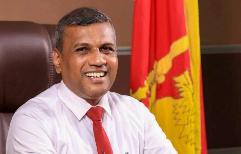 අපි ඇවිල්ලා බංකොලොත්භාවයෙන් මේක මුදාගත්තා. ණය ප්‍රතිව්‍යුහගත කළා. ආර්ථිකය ස්ථාවර කළා – ඇමති සුසිල්
