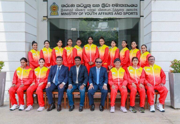 ඉව