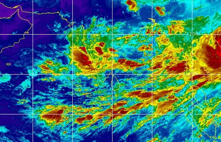 අද (12) දවසේ මිමී. 100 ට වැඩි තද වැසි සහ තද සුළං ඇතිවන ප්‍රදේශ මෙන්න !