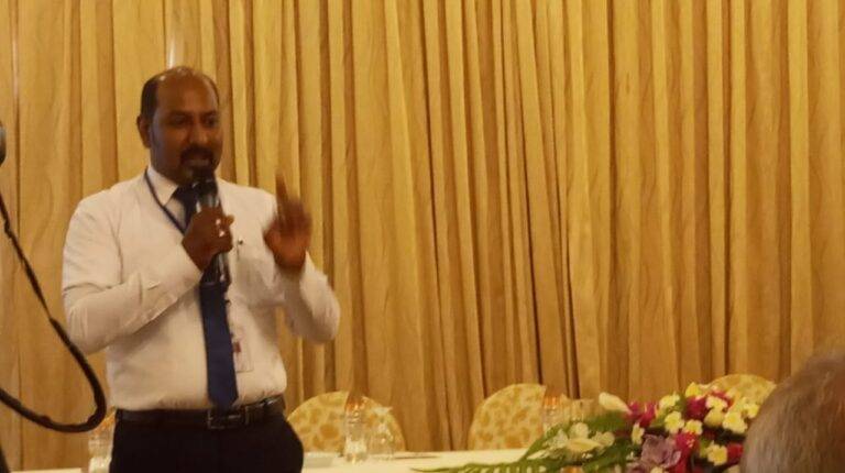 දුර ගමන් සේවා බස් රථ නැවතුම් ආපන ශාලා නියාමනයට නව වැඩසටහන්!