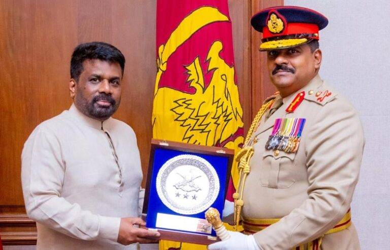 යුද හමුදාපති ලසන්ත රොද්‍රිගෝට ජනපතිගෙන් සේවා දිගුවක්