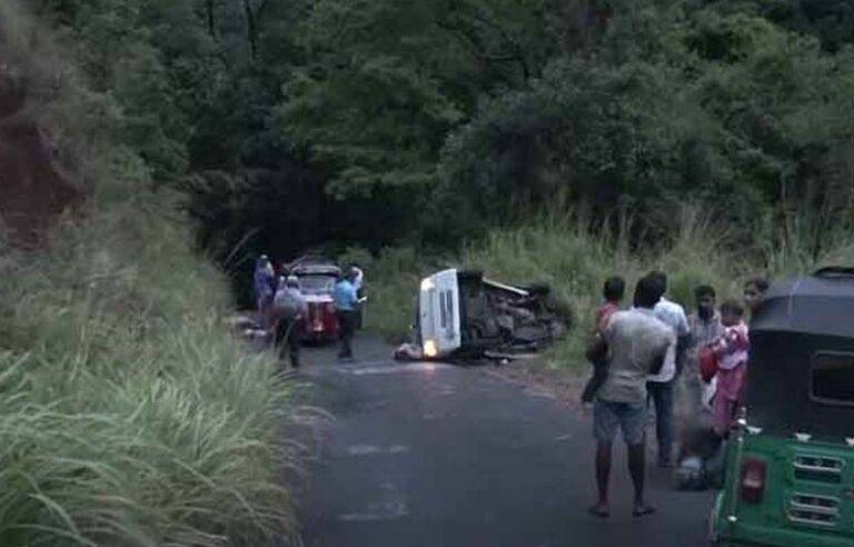 මීමුරේ වෑන් රථ අනතුරේ මරණ සංඛ්‍යාව තවත් ඉහළට
