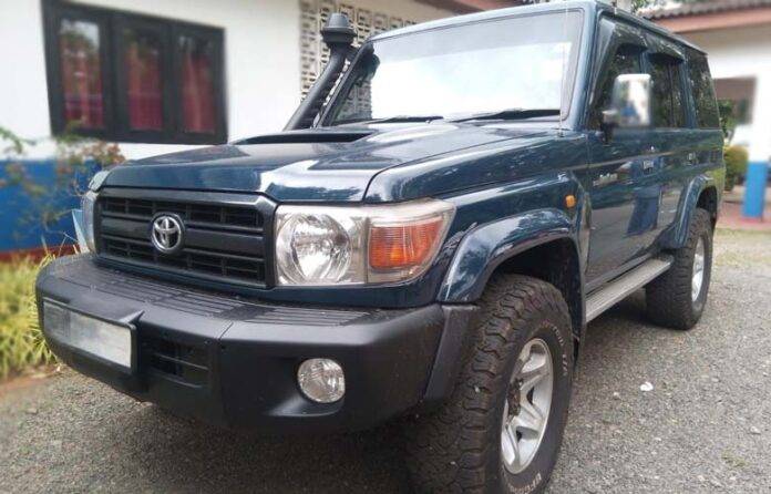 vehicle-jeep