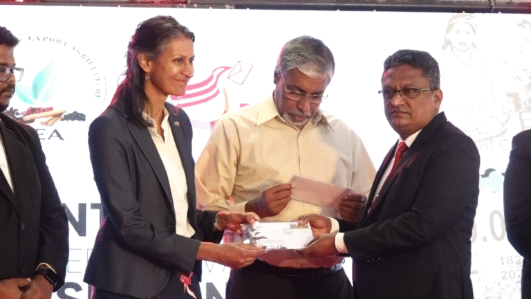 කෝපි වගාව වසර 200යි – සමරු මුද්දරයක් හා මුල් දින කවරයක් එළිදකියි!