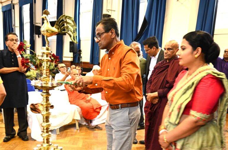 “හිමකැටි ආදරය” ජනගත වූ දා….