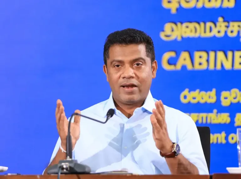 උතුරේ සහ නැගෙනහිර ඇතැම් දේශපාලන පක්ෂ කිහිපයක් ජනතාව නොමග යවමින් සිටිනවා – ඇමති නලින්ද