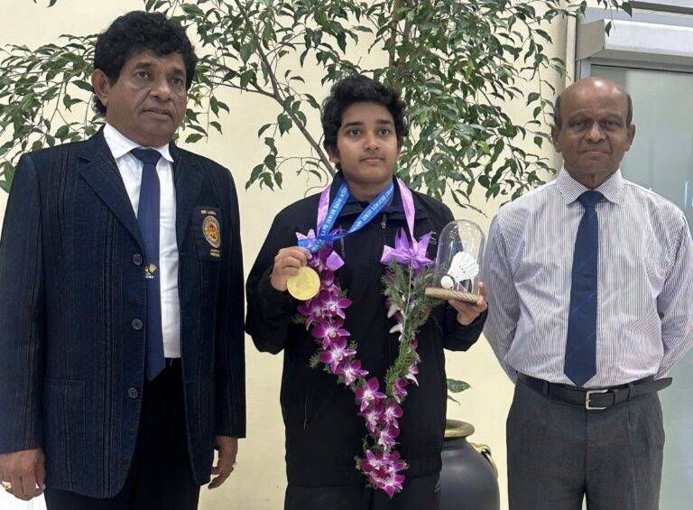 රනිත්මාගේ අසනීපයෙන් බලාපොරොත්තු ඇහිරෙයි