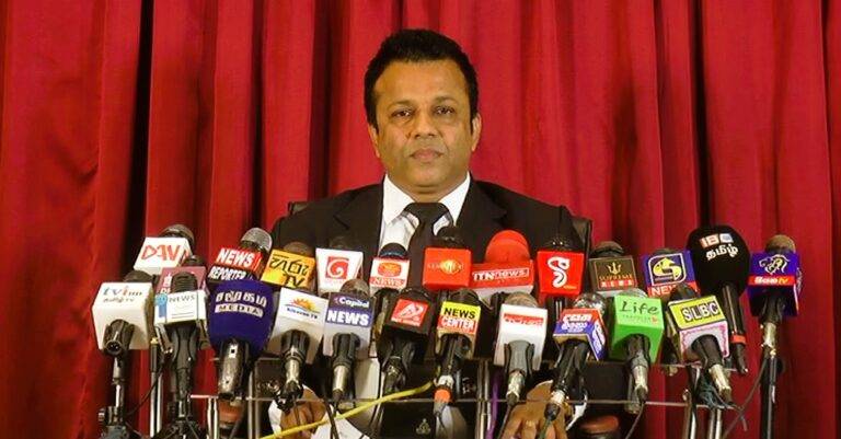 මහින්දට ගහන්න ගහන්න වෙන්නේ ආණ්ඩුව පචවෙන එක විතරයි – නීතිඥ මනෝජ් ගමගේ