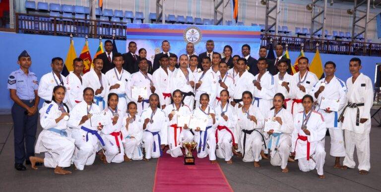ආරක්ෂක සේවා කරාතේ ශූරතාවලියේ‍ කාන්තා ශූරතාව ගුවන් හමුදාවට.