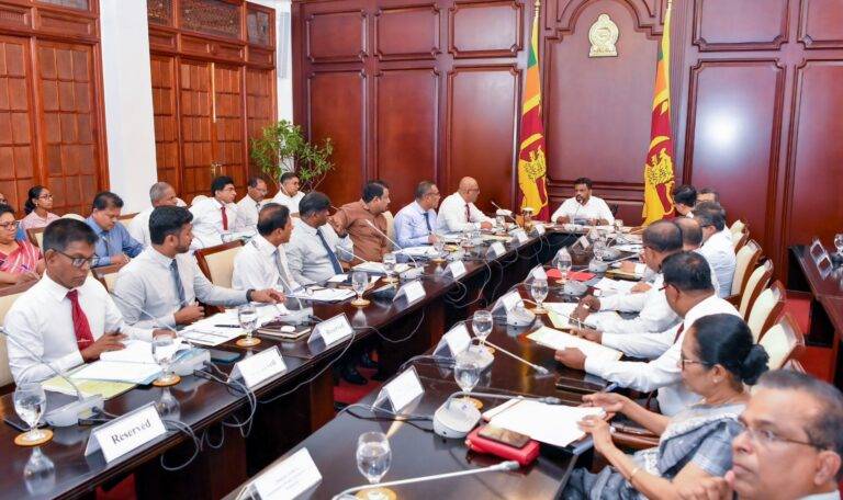 ක්‍රීඩාවේ උන්නතියට ජනපතිගෙන් උපදෙස්!