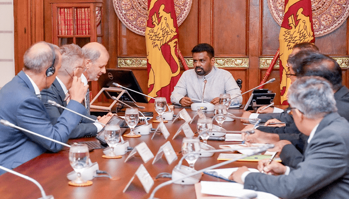 ශ්‍රී ලංකාවේ වත්මන් ආර්ථික වැඩපිළිවෙළ ගැන ලෝක බැංකු නියෝජිතයින්ගේ ප්‍රසාදය!