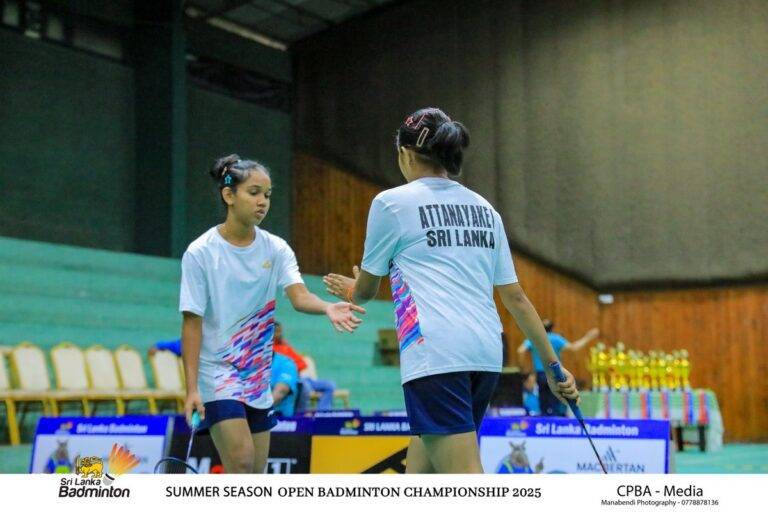 ලෝක බැඩිමින්ටන් ශ්‍රේණිගත කිරීම්වල කාන්තා යුගල දෙකක් ද සියයෙන් මෙපිටට