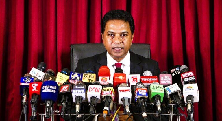 කිලෝ ගණන් වෙනුවට කන්ටේනර් යුගයක් – පොහොට්ටු ලේකම්
