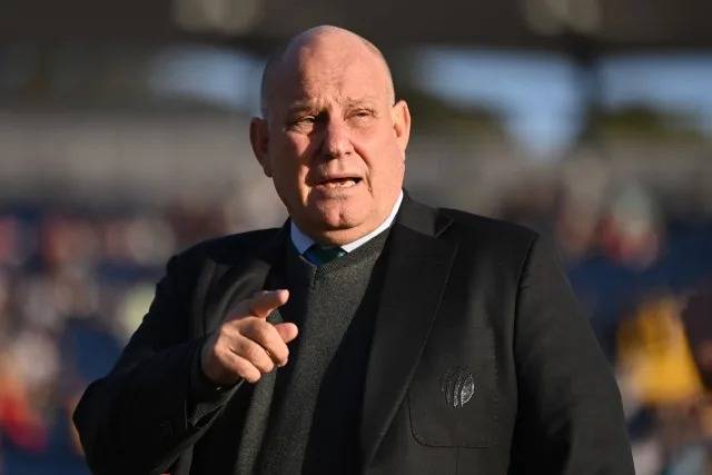 ඇන්ඩි පයික්‍රොෆ්ට් මොකද කළේ…