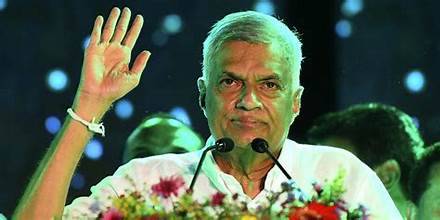 ඕන දෙයකට නායකයින්ව අල්ලන්න යනවා නම් ඒකට විරුද්ධ වෙමු. ඔක්කොමලා හිරේ දැම්මම කවුද පිට ඉන්නේ!