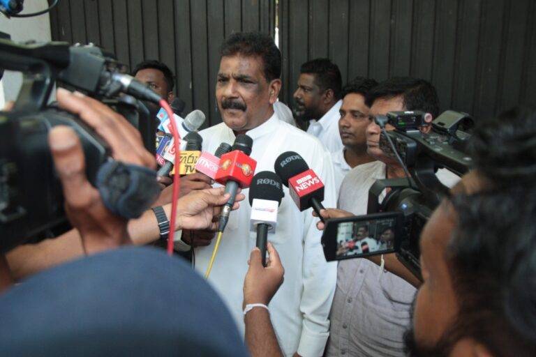 මහින්දට කරපු වැඩේට අපිත් ගේමක් ගහනවා – දිලිප් වෙදආරච්චි