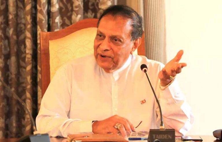 කරූ ජයසූරිය මහතාට සුබ උපන්දිනයක් !