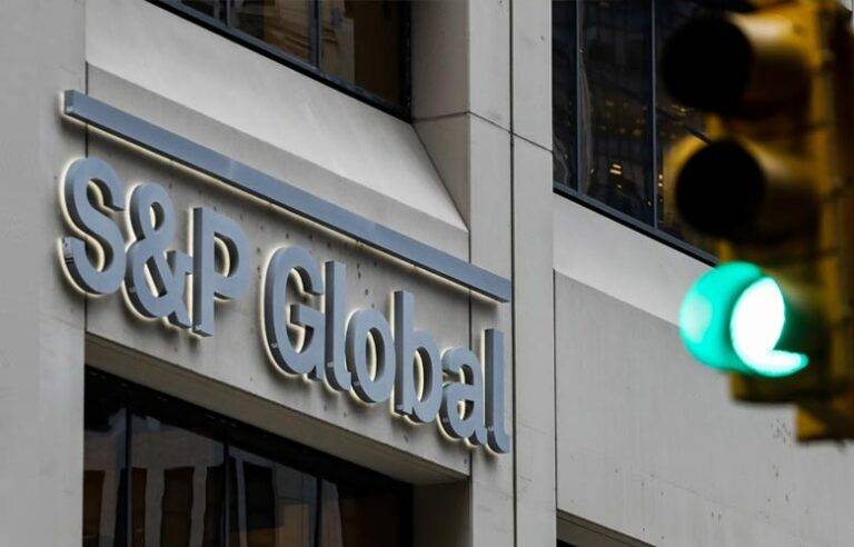 S&P ලංකාවේ ණය ශ්‍රේණිය ඉහළ දමයි !