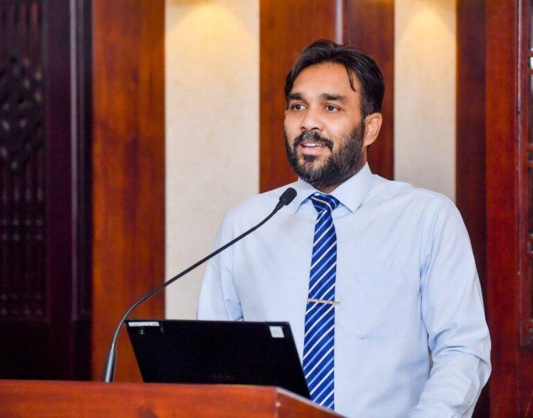 මාධ්‍යවේදීන්ට නව අවස්ථාවක්!