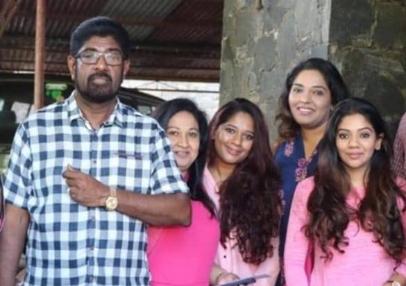 හිටපු අමාත්‍ය කෙහෙළියට සහ පවුලේ සාමාජිකයන්ට එරෙහි නඩුවක් කැඳවීමට දින!