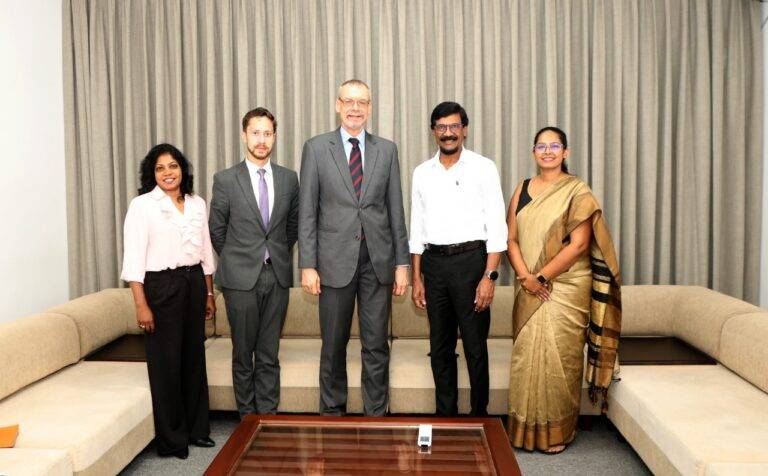 මාලිමා ආණ්ඩුවට ප්‍රංශ රජයේ ප්‍රශංසා!