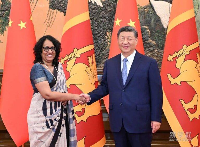 චීන ජනපති සහ අගමැතිනිය අතර හමුවක්!