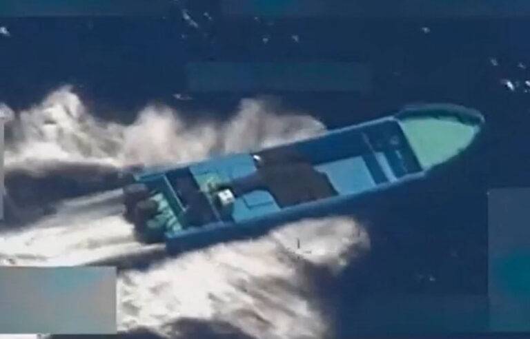 එක්සත් ජනපදය පැසිෆික් සාගරයේ බෝට්ටු හතරක් ඉලක්ක කරගනිමින් එල්ල කළ ප්‍රහාර හේතුවෙන් 14 දෙනෙකු ජිවිතක්ෂයට