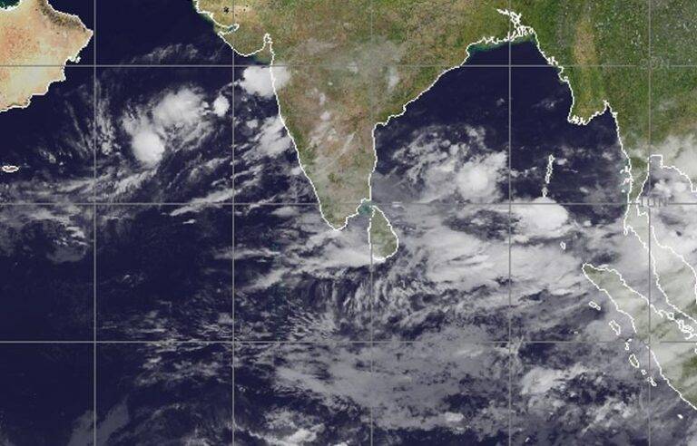 අඩුපීඩන කලාපය සුළි කුණාටුවක් වෙන ලකුණු – අද (25) කාලගුණය