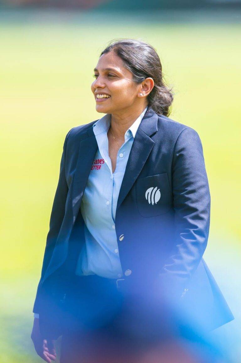 මිචෙල් අවසාන තරගයේ තීරකවරිය වීමේ ගෞරවය දිනා ගනියි