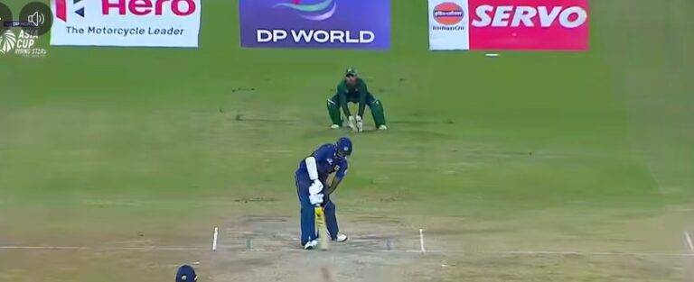 ශ්‍රී ලංකා පිතිකරුවොත් තරග විනිසුරුවෝත් අවසාන තරගයට පිවිසෙන්නට ශ්‍රී ලංකාවට තිබුණ ඉඩ අහුරති.