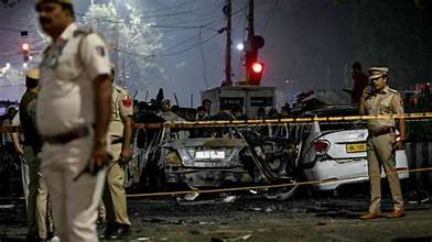 නවදිල්ලියේ පිපිරීම් මාලාවක සැලසුමක් ගැන අනාවරණයක්?