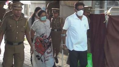 කෙහෙළිය පවුල අදත් අල්ලස් කොමිසමට!