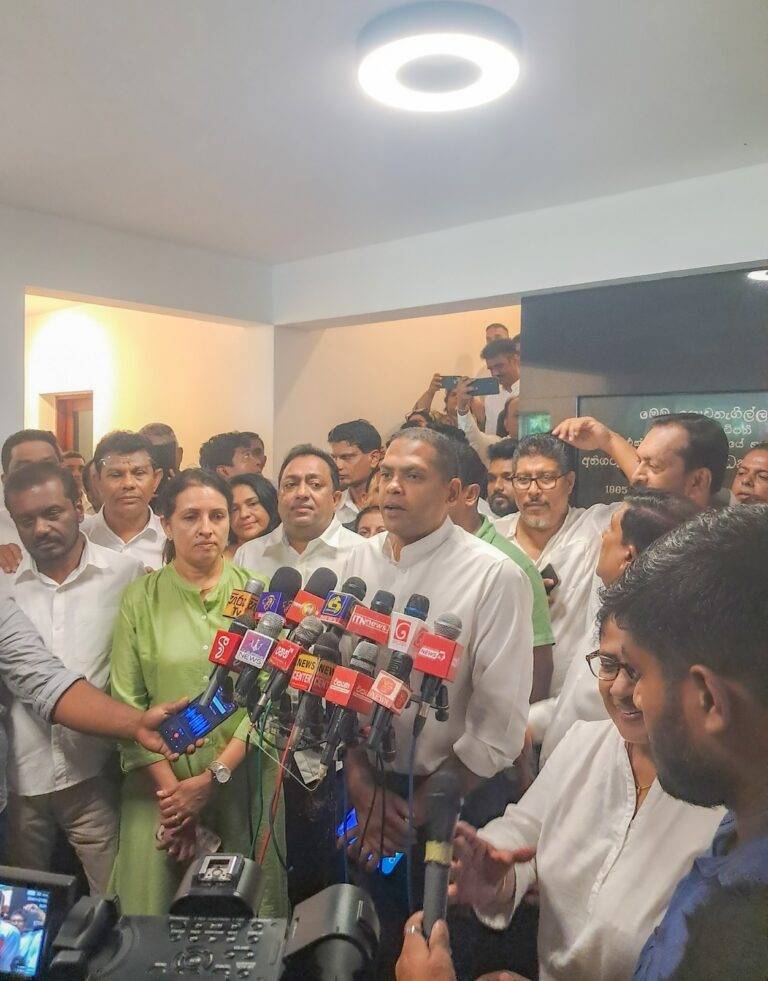 එජාපයේ තනතුරු වෙනසක්. හරීන්ටත් ලොකු පුටුවක්!