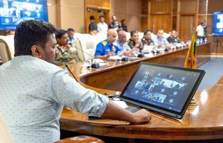 විපතට පත් ජනතාව මුදා ගැනීම සහ සහන සැලසීම සඳහා මුදල් බාධාවක් කර නොගෙන මැදිහත් වන්න – ජනපතිගෙන් උපදෙස්