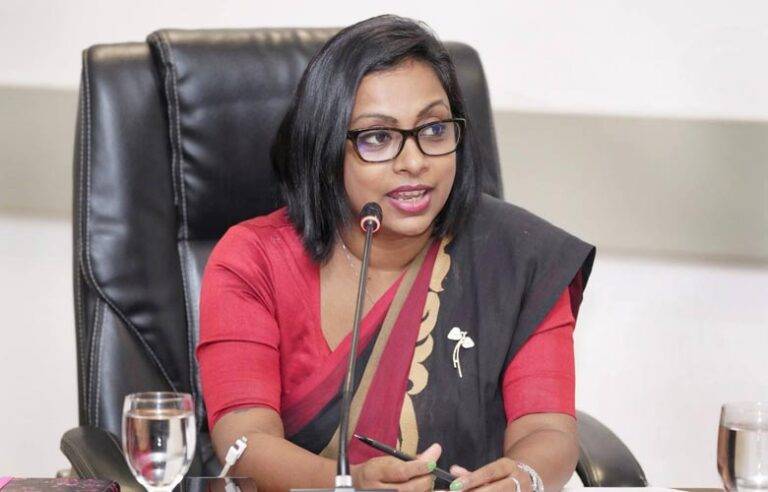 අපි ආවේ රටේ ප්‍රශ්න අවුරුද්දකින් විසඳන්න නෙවෙයි. අපේ ප්‍රතිපත්ති දීලා තියෙන්නෙ අවුරුදු 5කට – ඇමති කෞෂල්‍යා