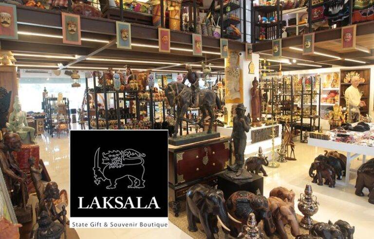 ලක්සල සන්නාමය චීන මැණික් ව්‍යාපාරිකයෙකුට ලබාදීම පසුපසත් ඩීල් එකක් ?