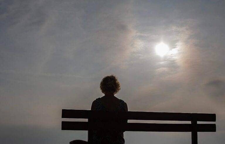 අදත් ඒ වගේ දවසක් ….